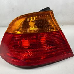 1999 - 02 BMW E46 3-SERIES CONVERTIBLE DRIVER BRAKE TAIL LAMP