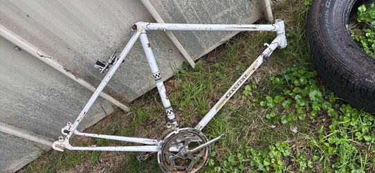 Peugeot road bike frame