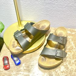 Birkenstock Arizona Sandals SIZE 43 (12)  