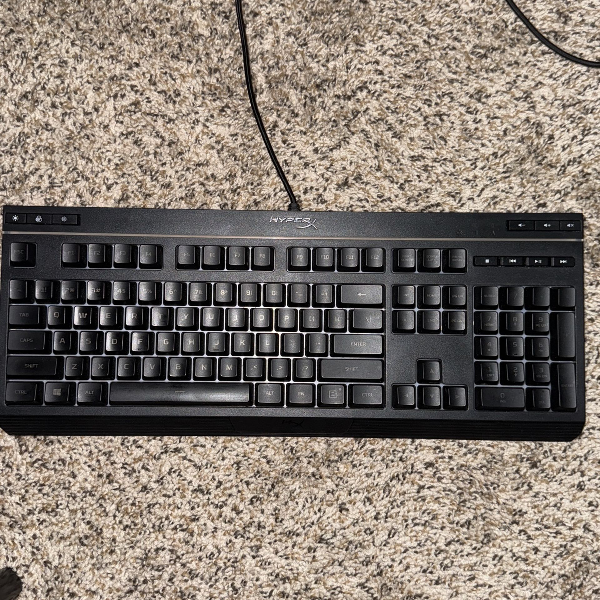 Hyper X Quad cast Keyboard