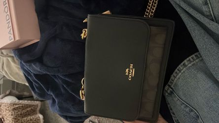 black coach bag