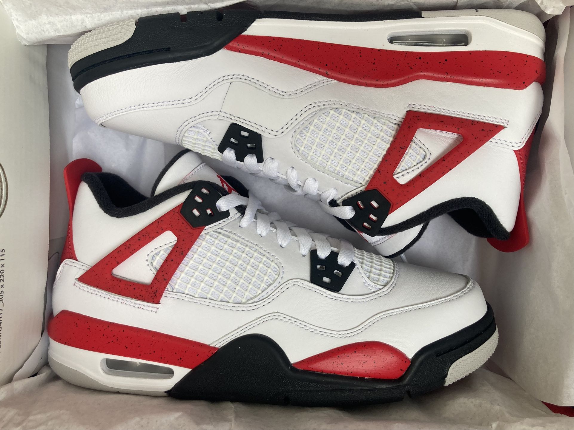 Nike Air Jordan 4 Retro