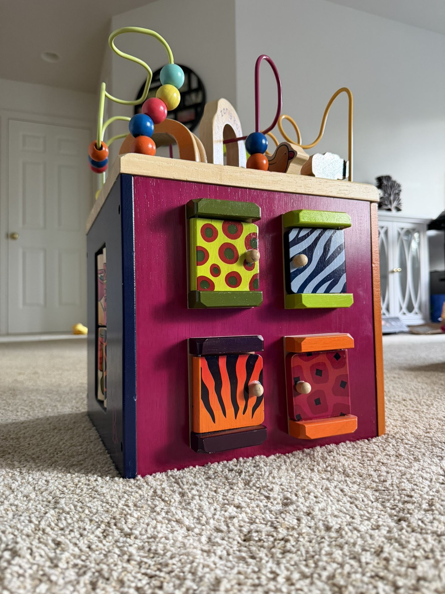 Zany Zoo Wooden Play Set For Kids.