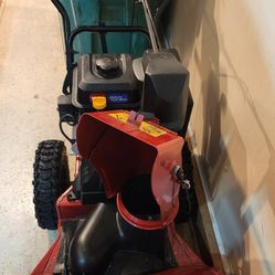 Toro Power MAX snowblower.