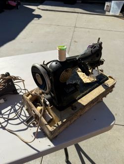 Vintage singer sewing machine
