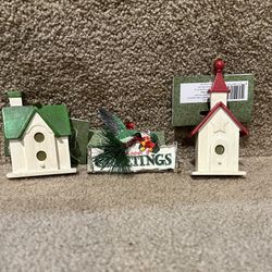 Target  Feathered Friends Birds Hummingbird & 2 wooden birdhouse set of 3