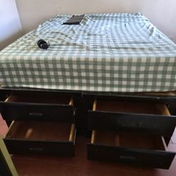 FREE QUEEN frame With Headboard 