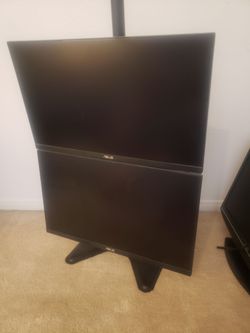 Dual Monitor set up - 2 Acer 24" monitors
