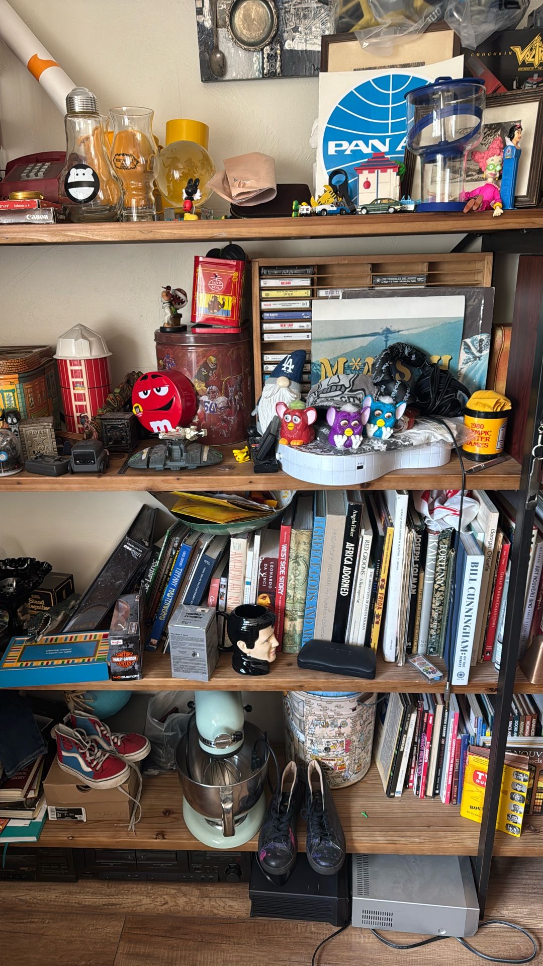 Art Books And Other Chochkies