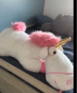 Giant Plush Unicorn Stuffed Animal despicable me universal studios