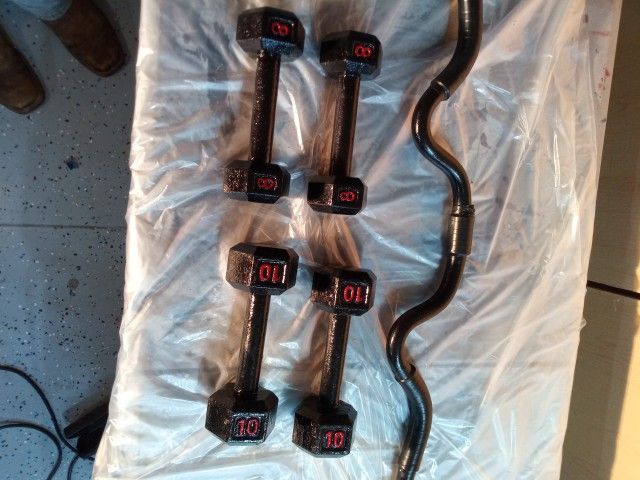 Work Out Gym Weights Dumbbell 2 Sets One Curl bar Biceps All Together $22