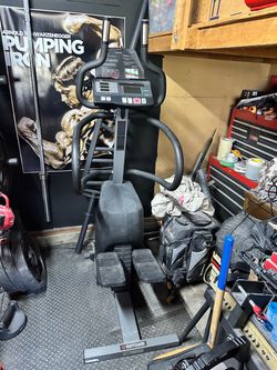 Stair climber cardio machine