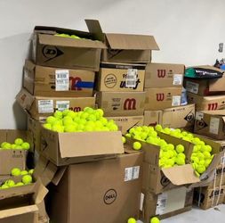 Tennis balls