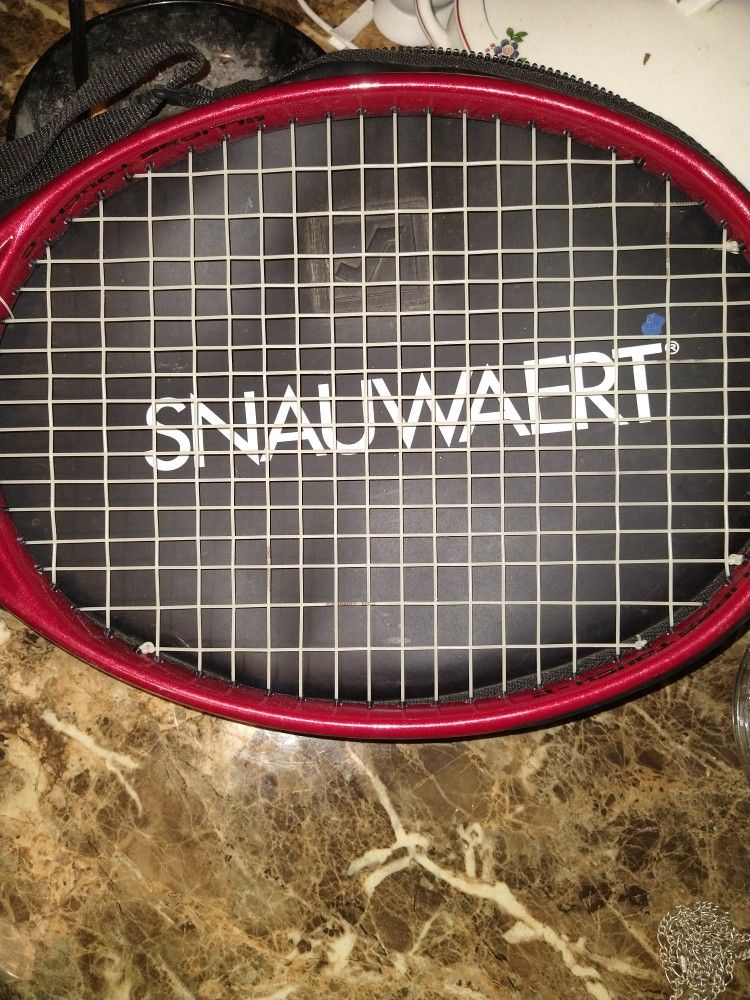 Snauwaert Tennis Racket