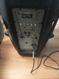 Gemini AKO31158AT 1500W Powered PA Speaker