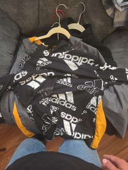 Clothes bundle