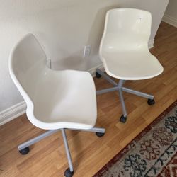 Office Chair With Wheels