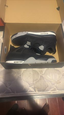 Jordan 4 Retro Black 