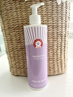 NEW First Aid Beauty Smooth Shave Cream Full Size 