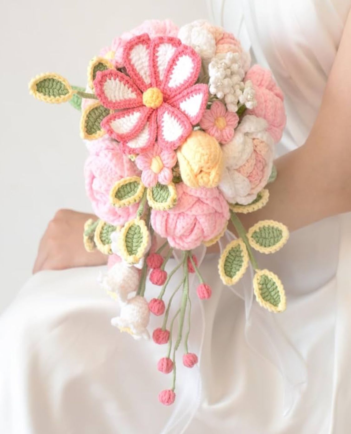 Crochet Flowers - Perfect for Bride & Bridesmaid Bouquets, Wedding Decor, Proposals & Parties