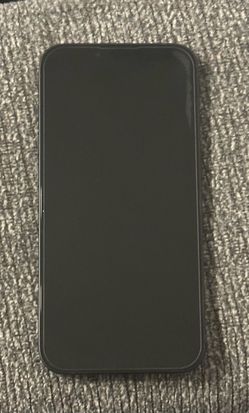 iPhone 16e