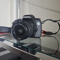 Canon EOS 7D/ Canon EF-S 18-55mm Is Lens (16GB SD Card)