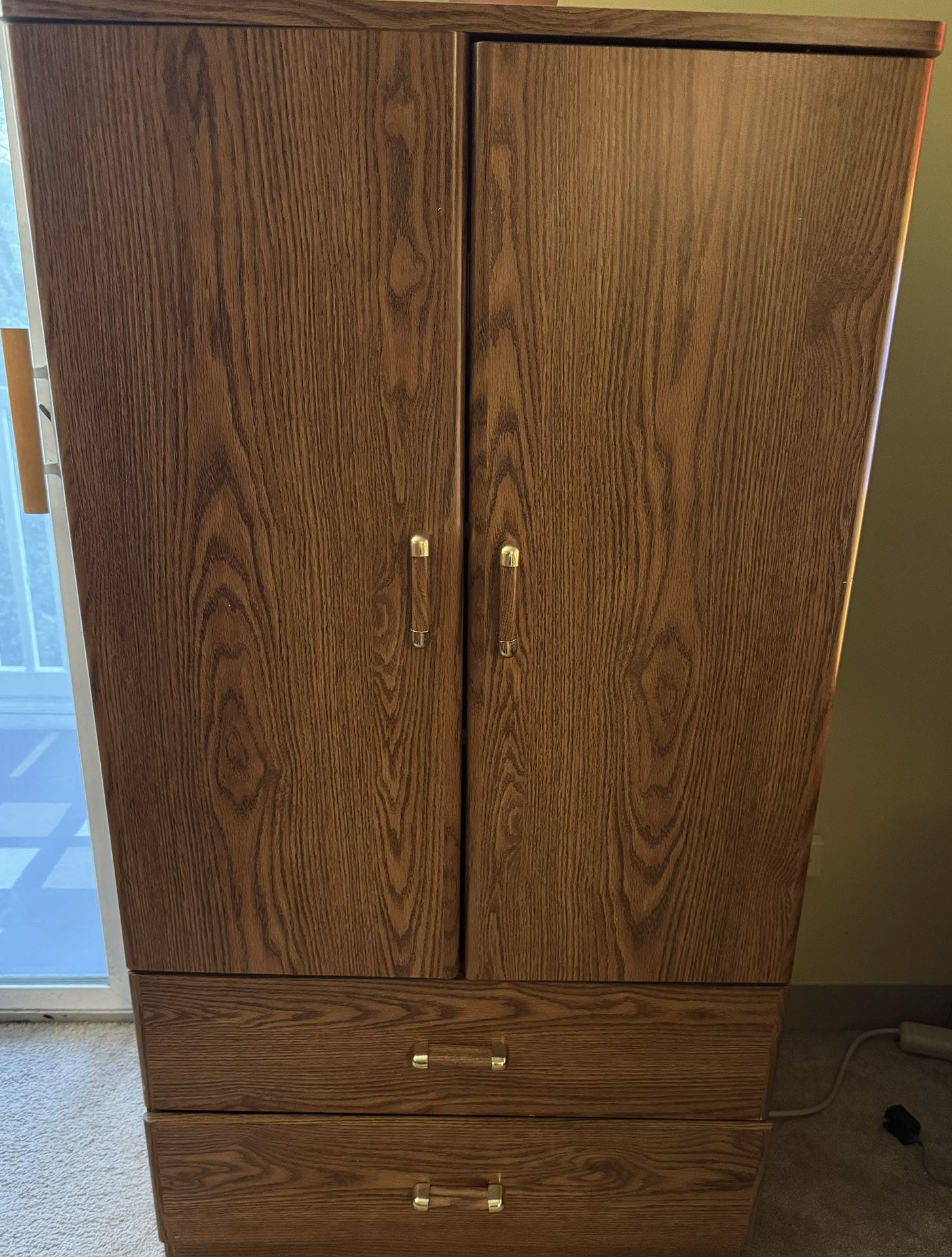 Dresser / king Size Bed Frame/Chairs