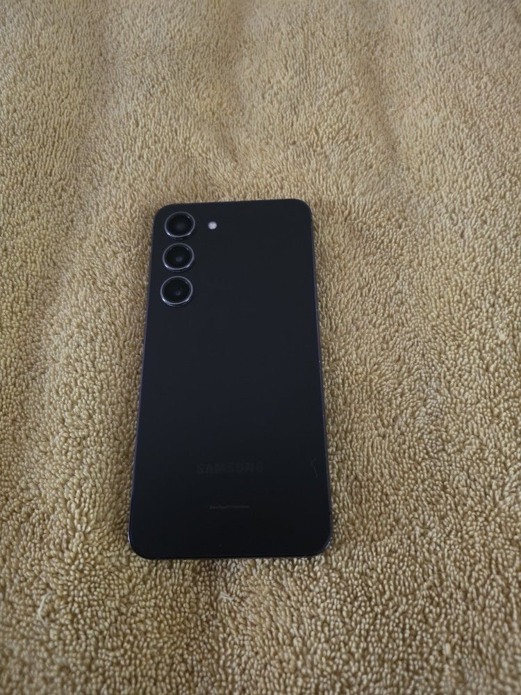 Samsung S23