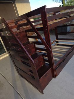 Twin 3 bunk bed