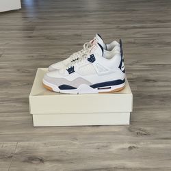 Nike SB  x Air Jordan 4 ‘Navy’