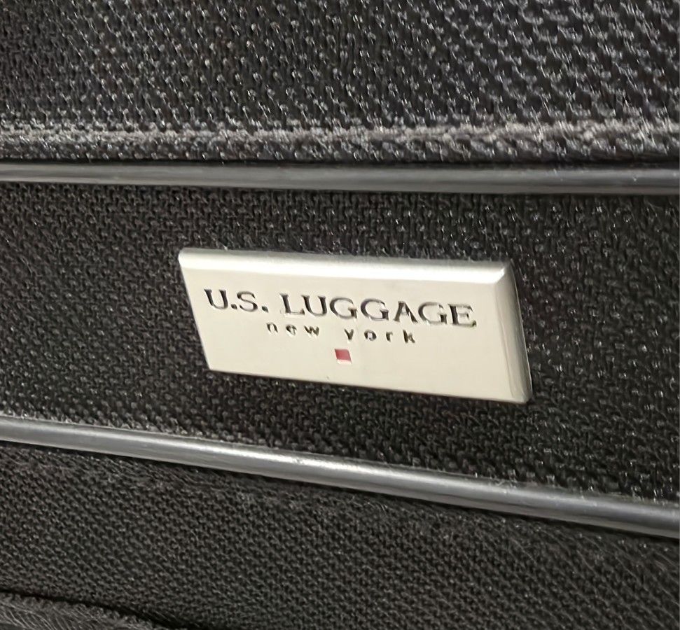 US Luggage Rolling Work Bag