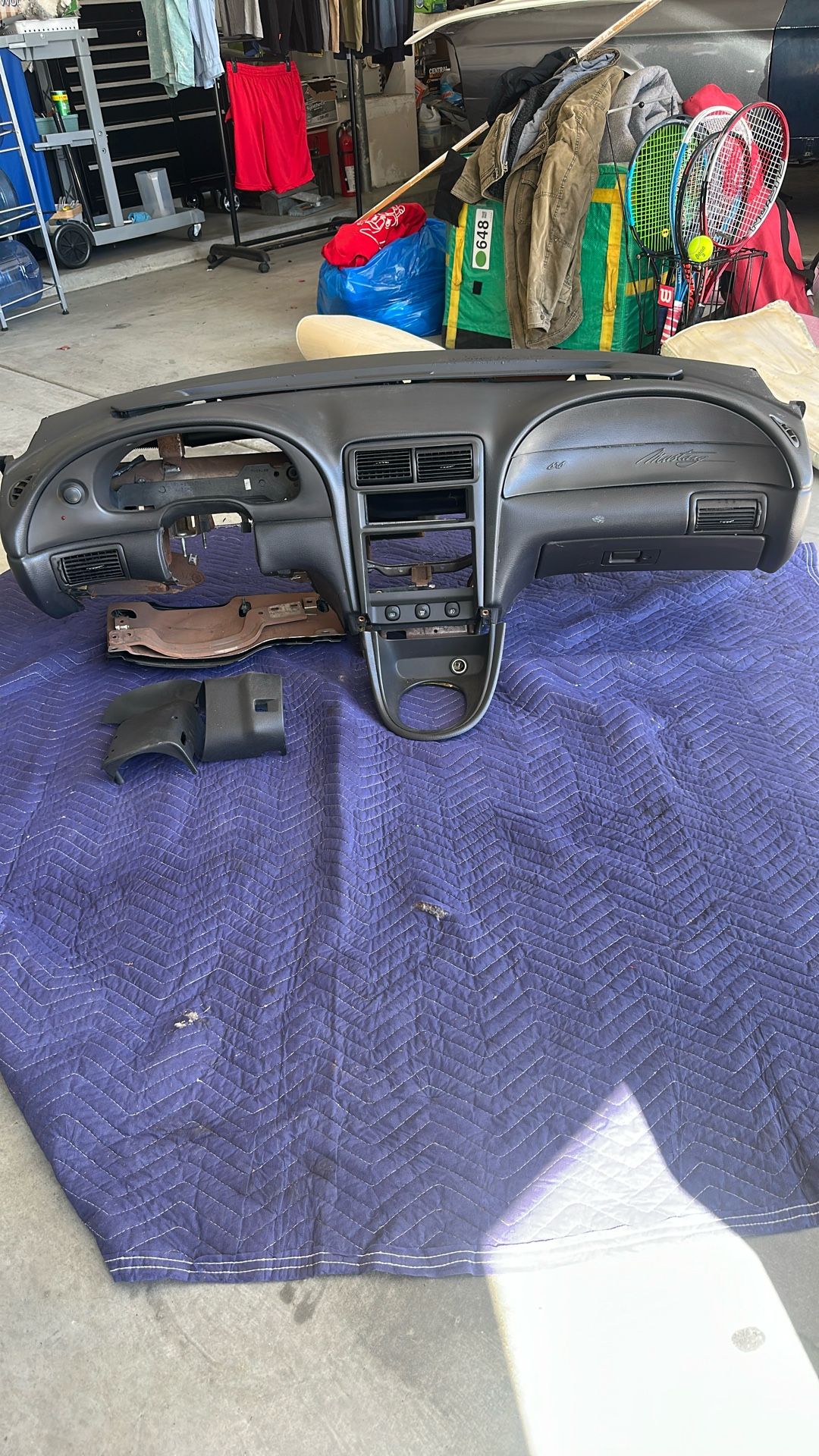 99-04 Mustang Dash