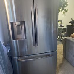 Samsung 27 Cu French Door Refrigerator 