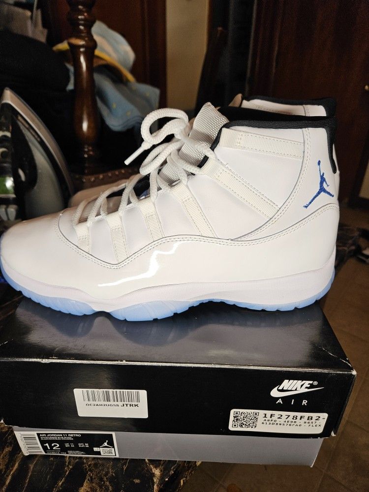 Jordan 11 Legend Blue/Colombia
