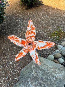 Beautiful Blown Glass Garden Art Lilly