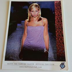 Sarah Michelle Gellar All Dressed Up and Ready to Go 8 x 10 Inch Photo Ok