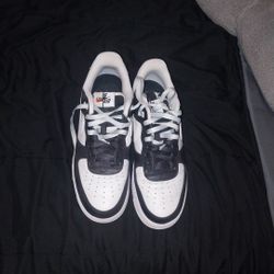 nike black and white af1