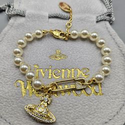 Used Vivienne Westwood pearl bracelet