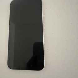 iPhone 13 Pink 