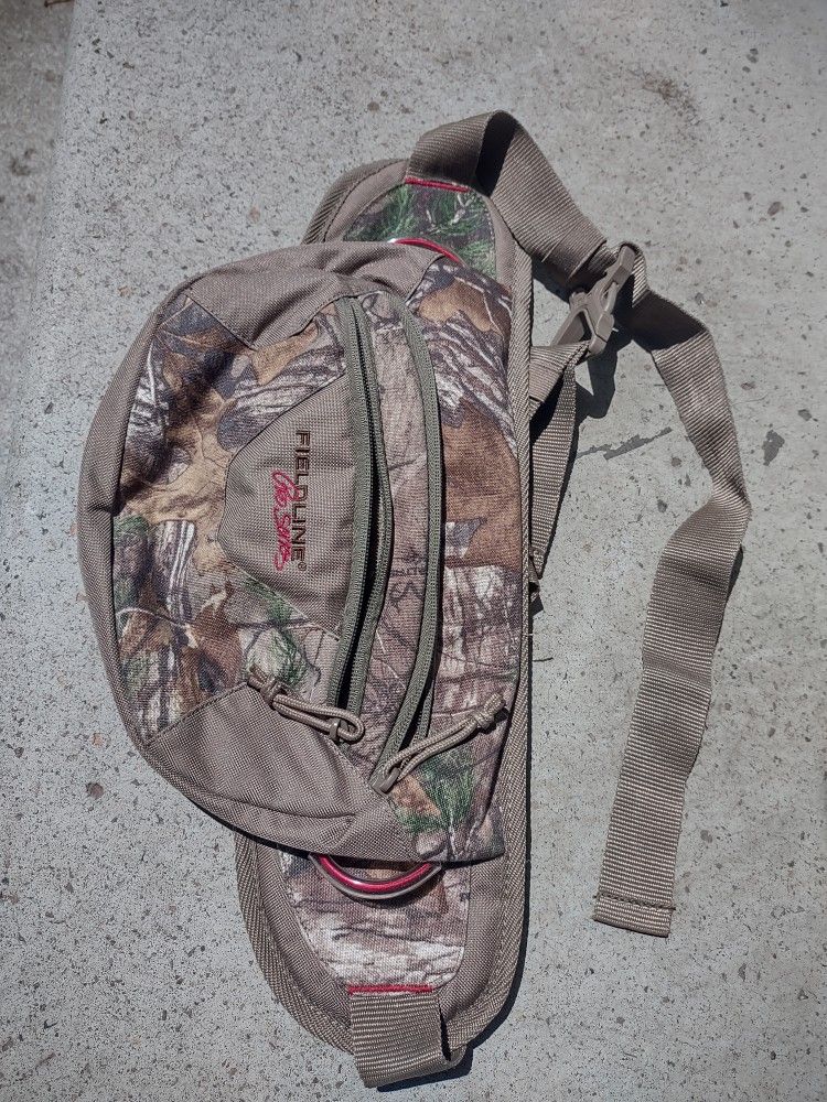 99
Fieldline
Realtree APX Montana Waist Pack