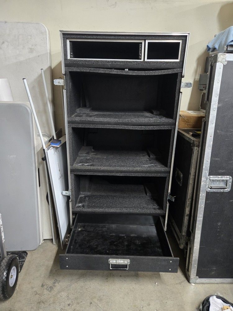 Amplifier road case Gomc 60x33x27