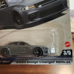 Hotwheels PREMIUM Dodge Hellcat