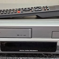 Toshiba SD-V394SU
Combination DVD Player + HiFi VCR