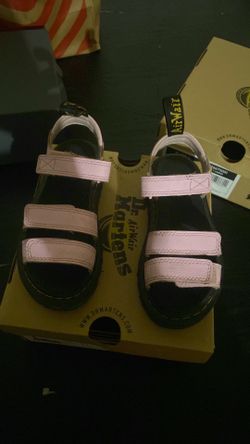 Girl dr martens