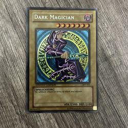 Limited Edition Dark Magician from 2002 Collectors tin