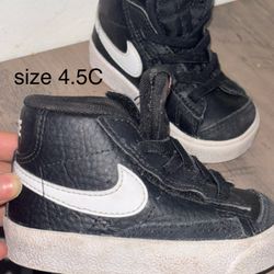 nike blazer mid