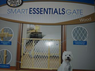 Baby/dog gate