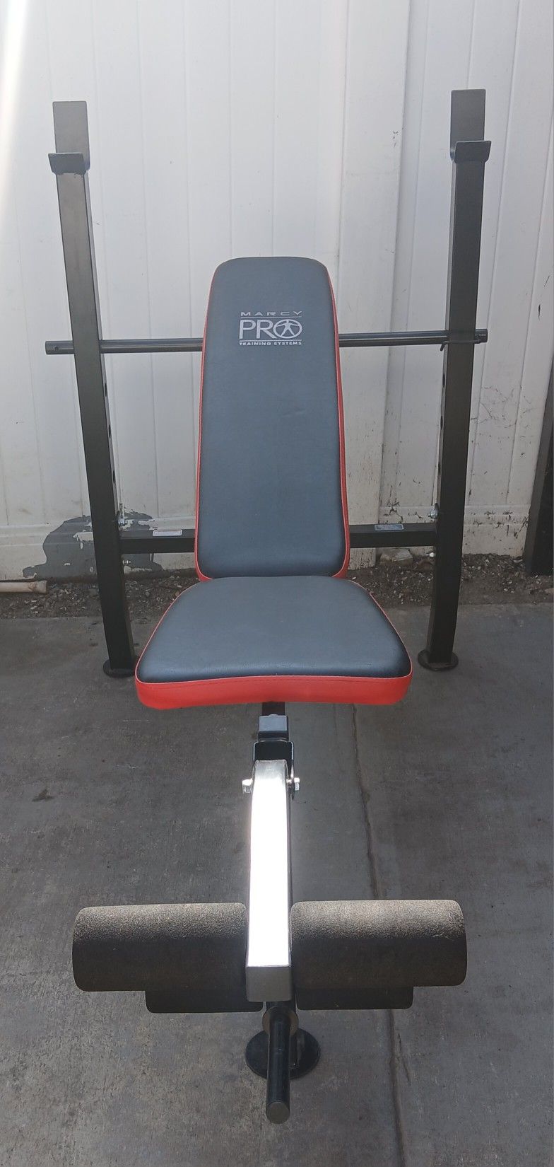 (MARCY PRO) WEIGHT BENCH 100 - LB. WEIGHT SET