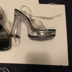 High Heels Sz 6