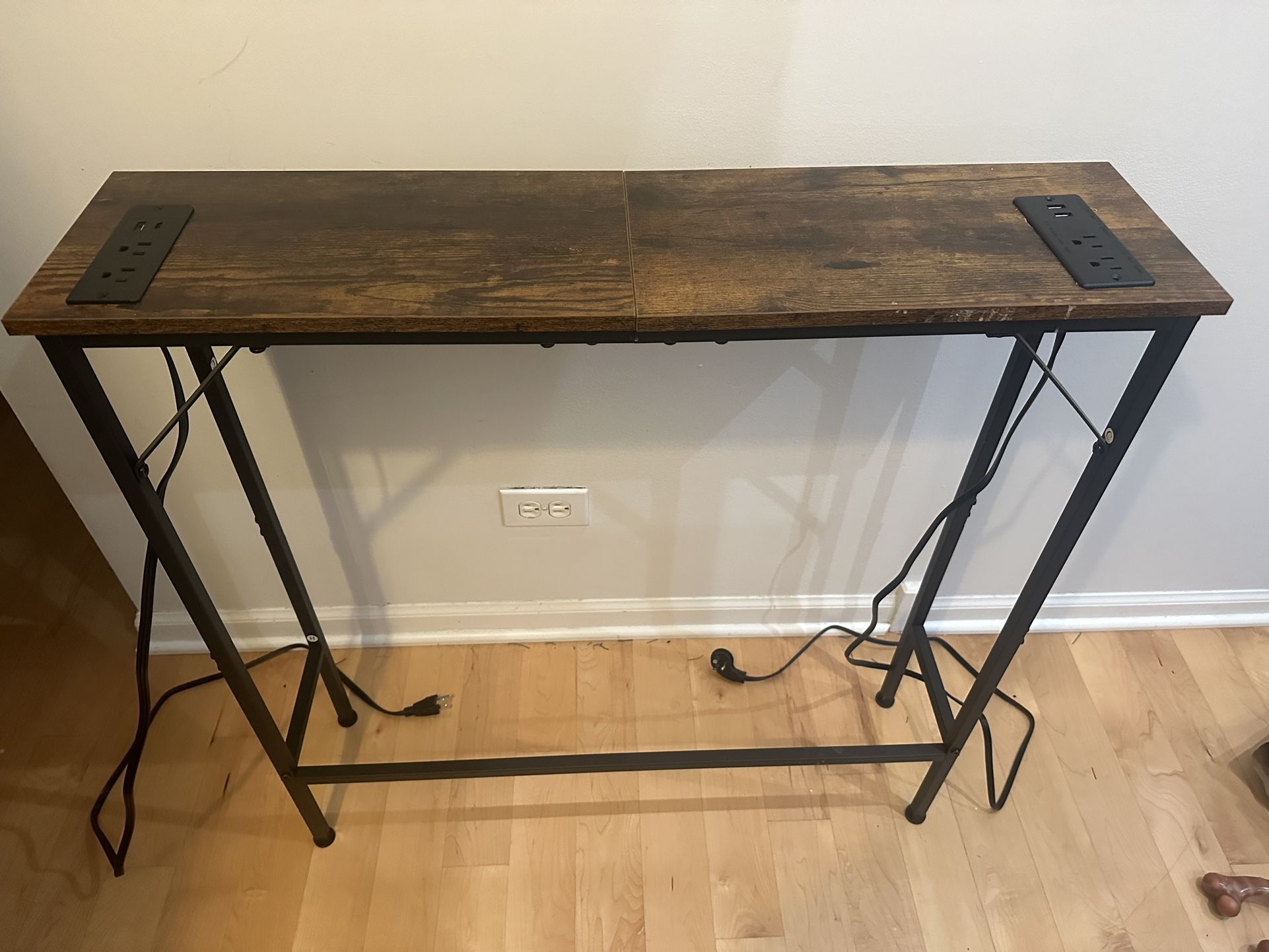 Free Sofa Tables (2) With Purchase Of Coffee Table and end Table  -See My Listings 